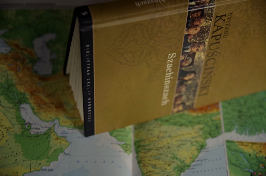 Szachinszach Kapuścińskiego - atlas świata